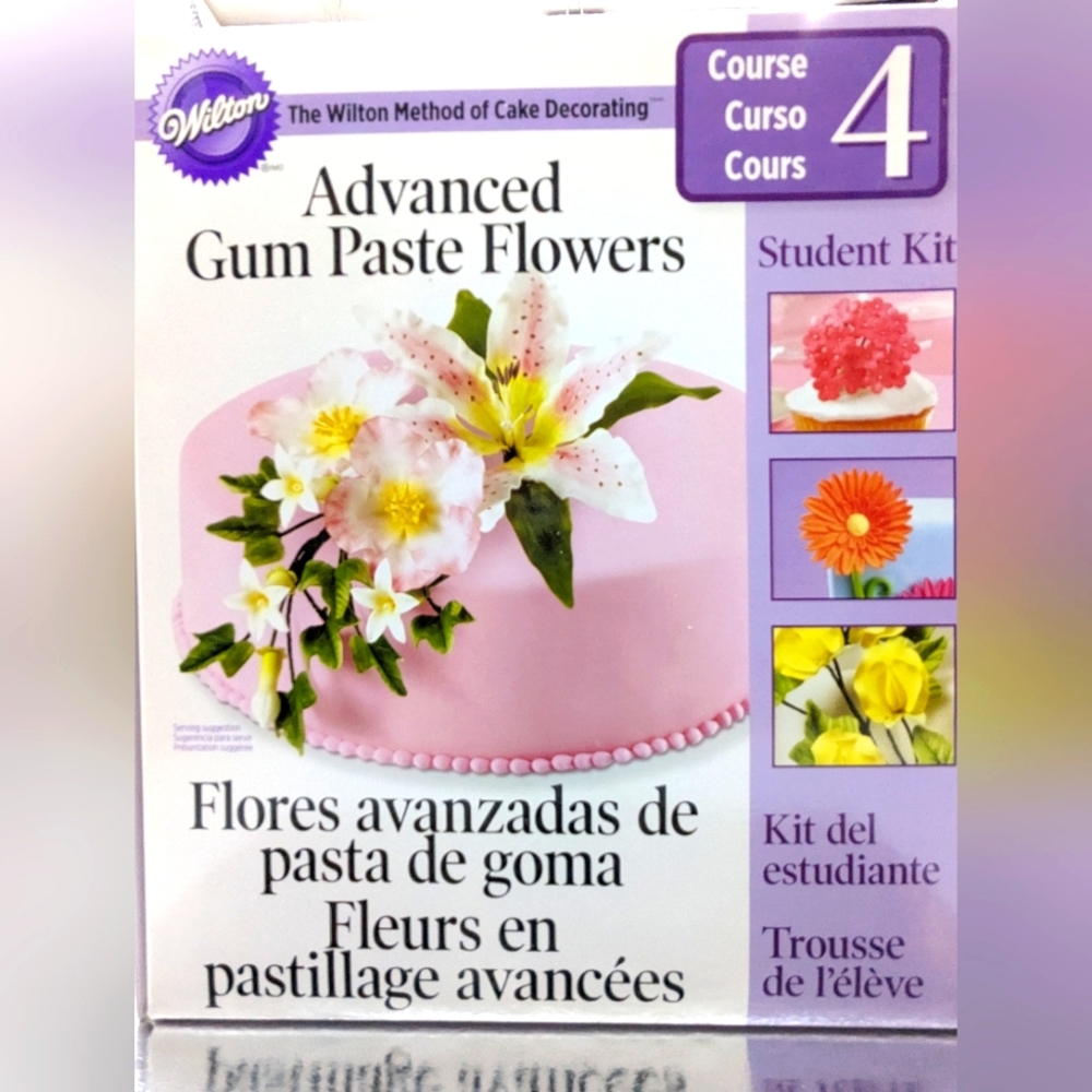 Wilton Advanced Gum Paste Flowers Student Kit
